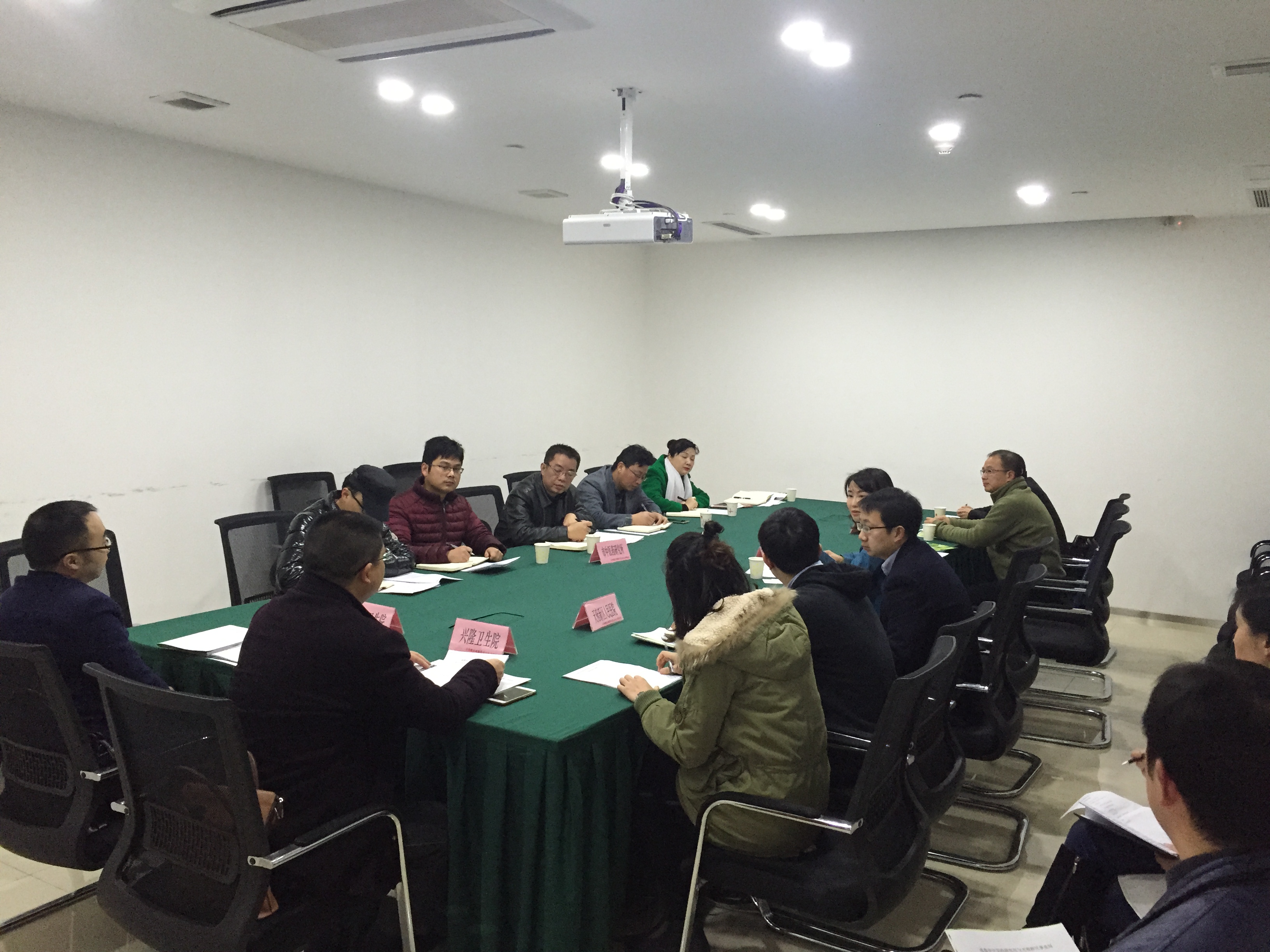�ɶ����в�ҩ�о��� ���츮������ҵ����ҽҩ��̸��